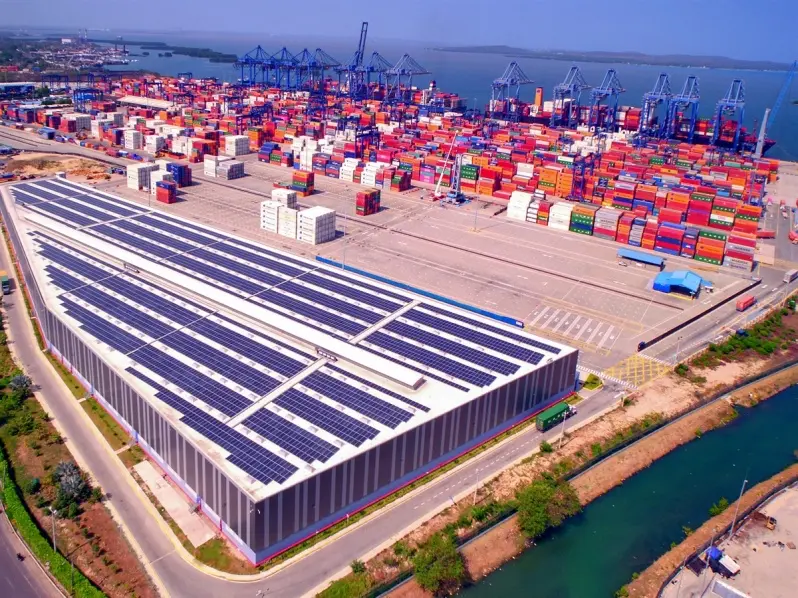 Planta solar logística